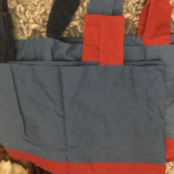 Set of curtains, hung once. Perfect shape - Picture 3 of 3